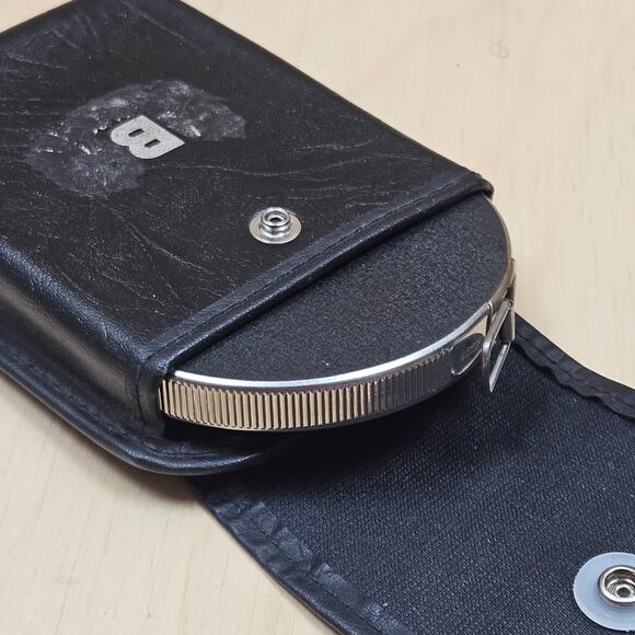 Vintage Lufkin 100' Measuring Tape w/case for belt Contractors Wood workers - Picture 7 of 7